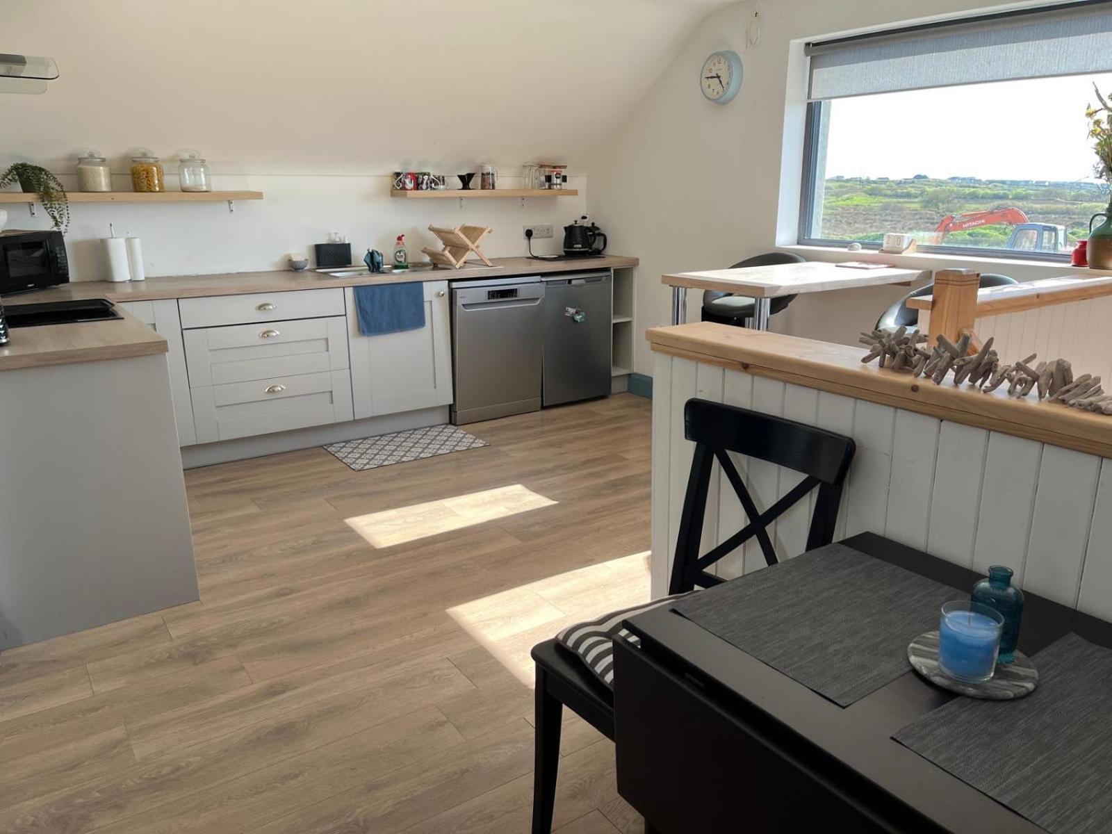 Riverfield Apartment Milltown Malbay Exterior foto