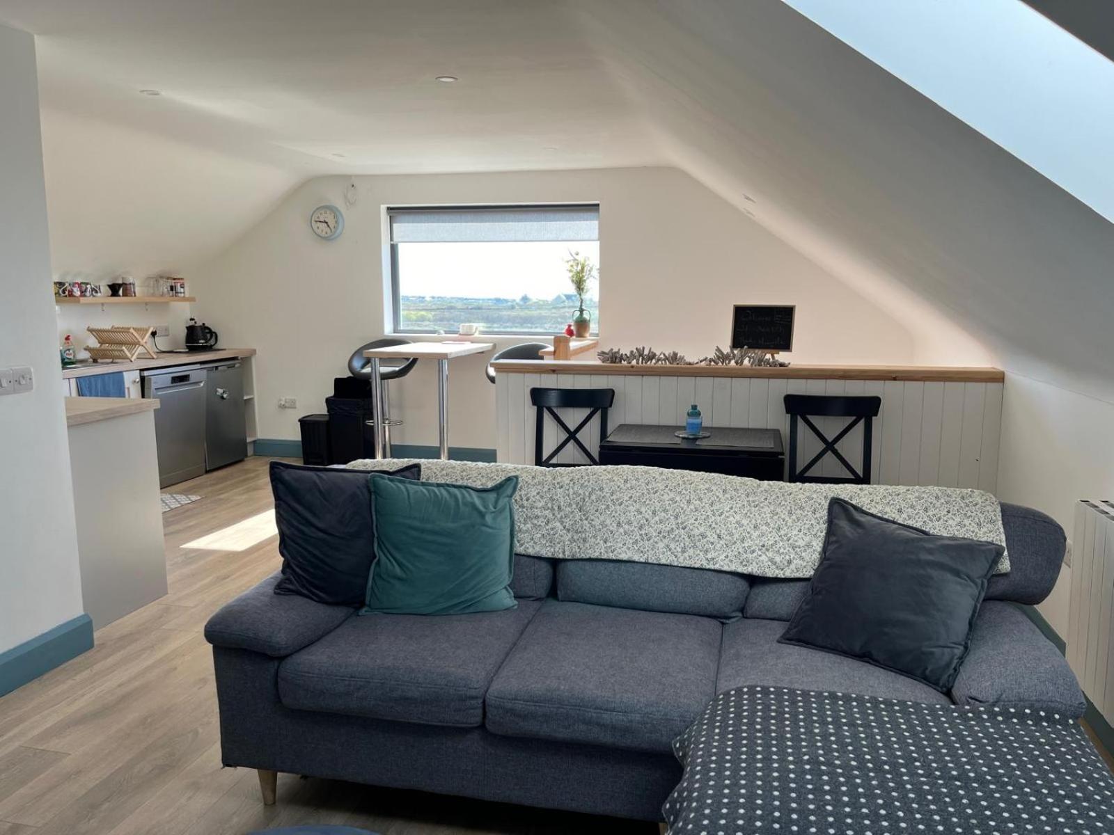 Riverfield Apartment Milltown Malbay Exterior foto